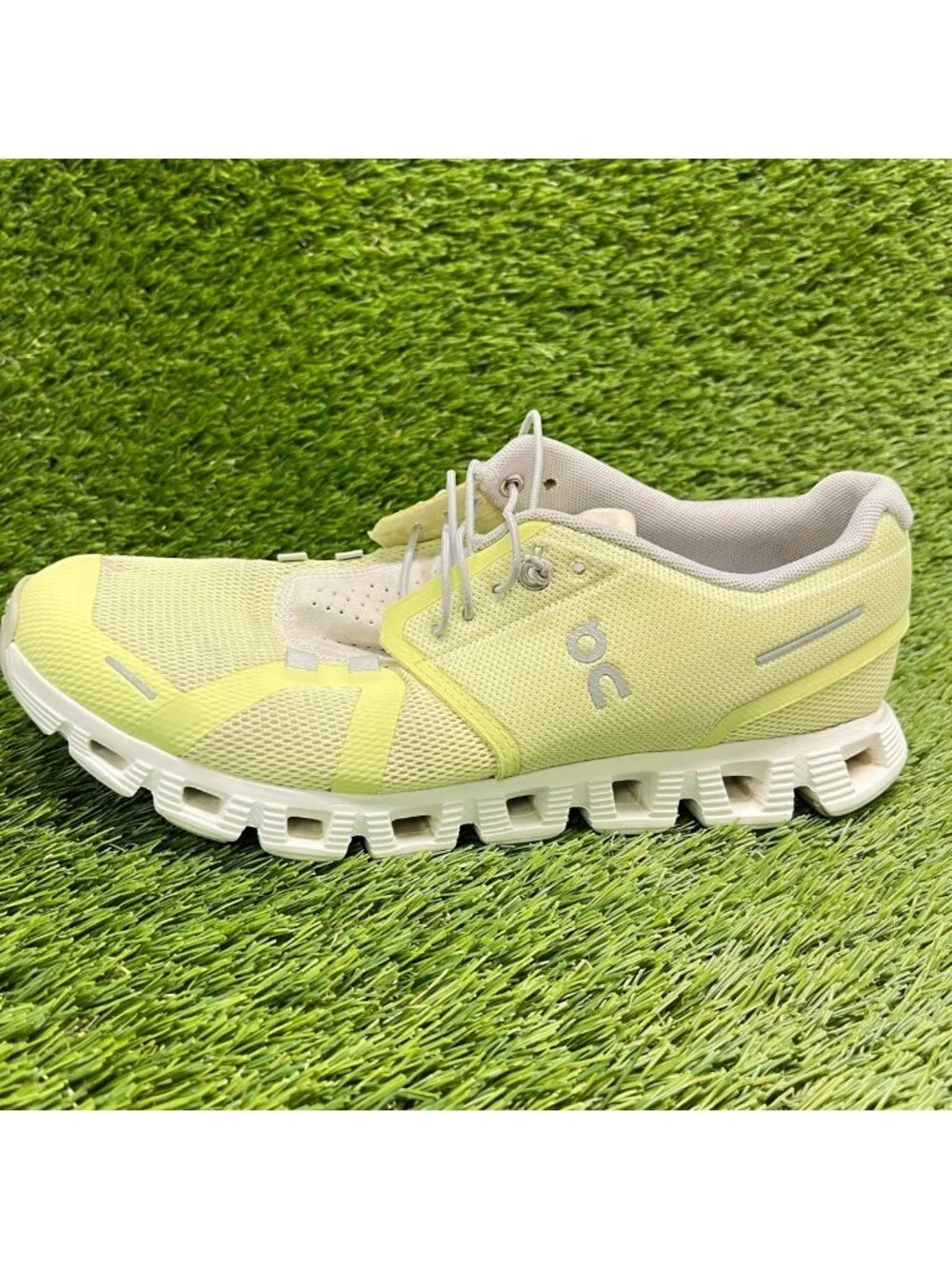 On Running wear soles